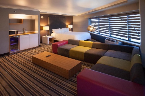 Hotel Huntington Beach image 15